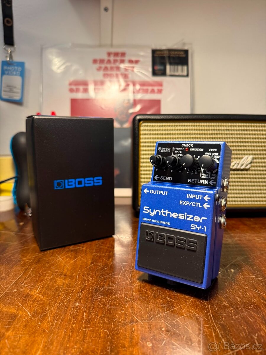 Boss SY-1 Synthesizer