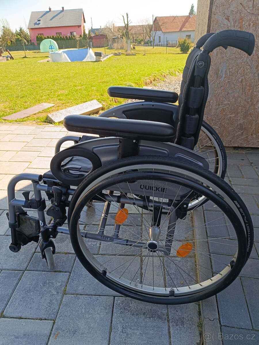 Invalidní vozíky