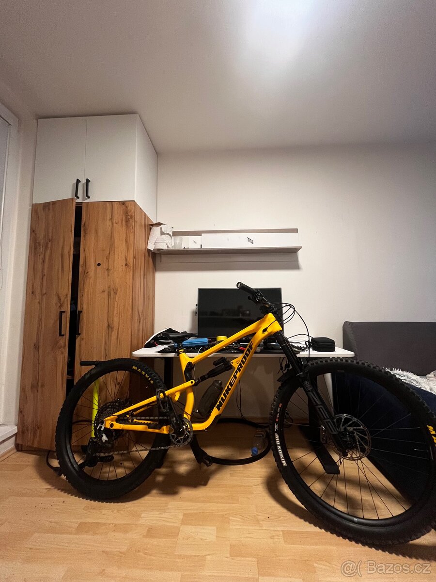 Nukeproof mega