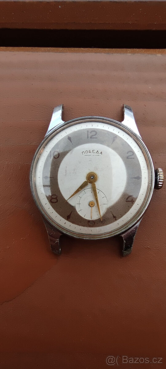 Historické náramkové hodinky POBEDA, po servisu