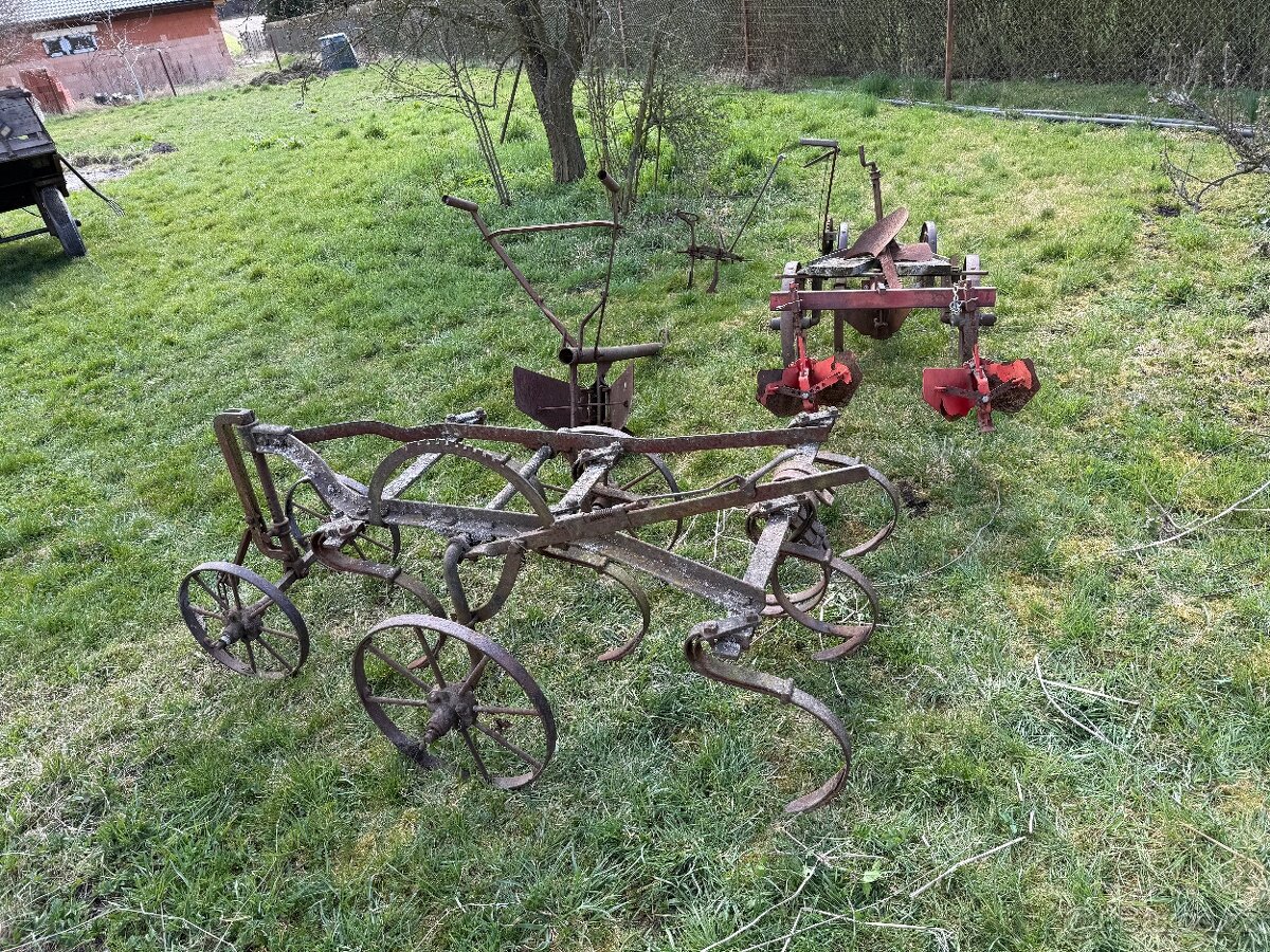 Koňské stroje