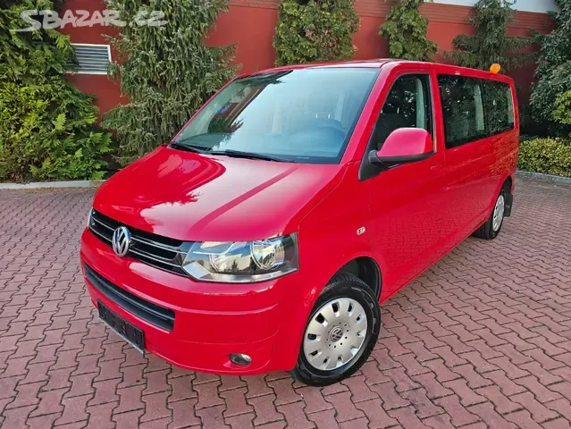 VW Caravelle Long 2.0 TDI 103kW,9.Míst,Tažné,2013,Navi.