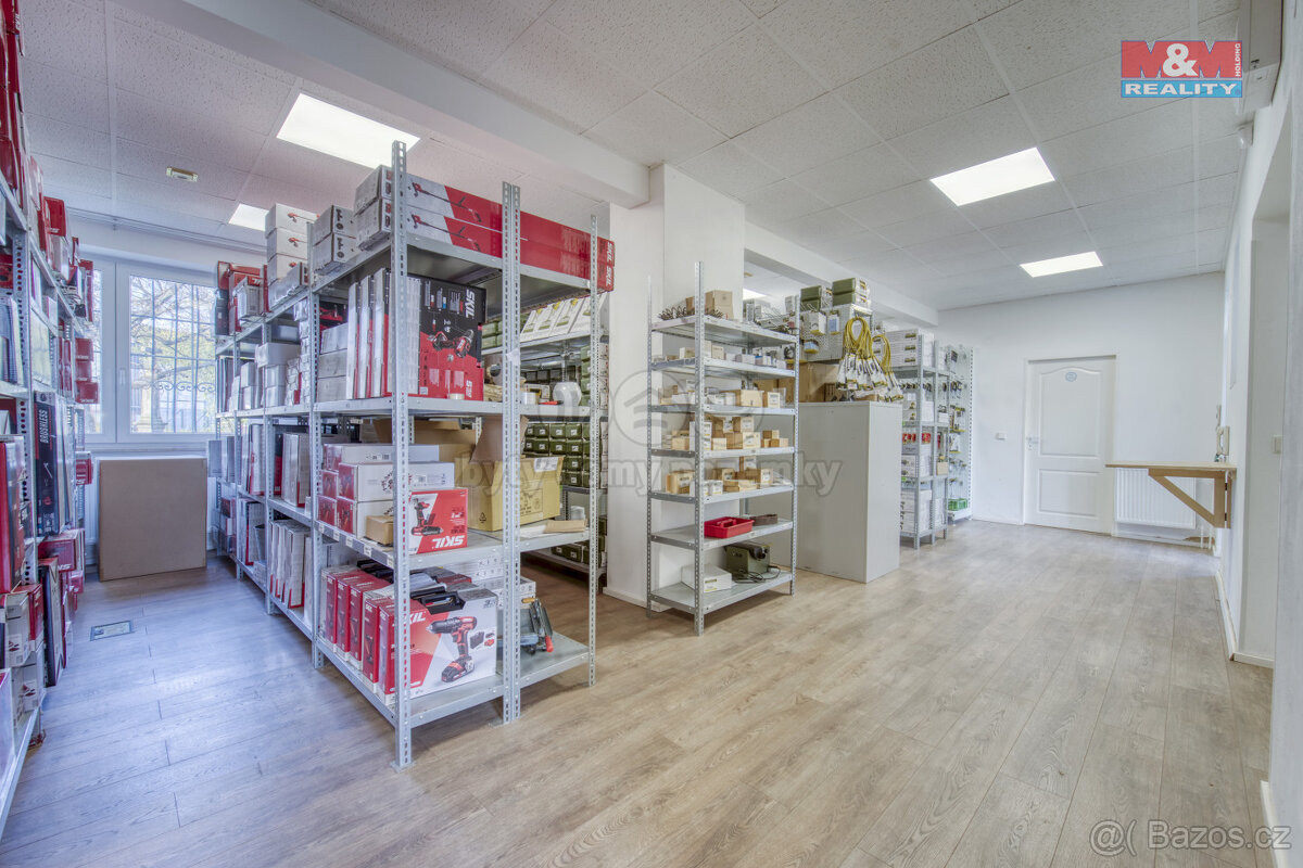 Prodej domu s kancelářemi a prodejnou, 215 m², Zeleneč