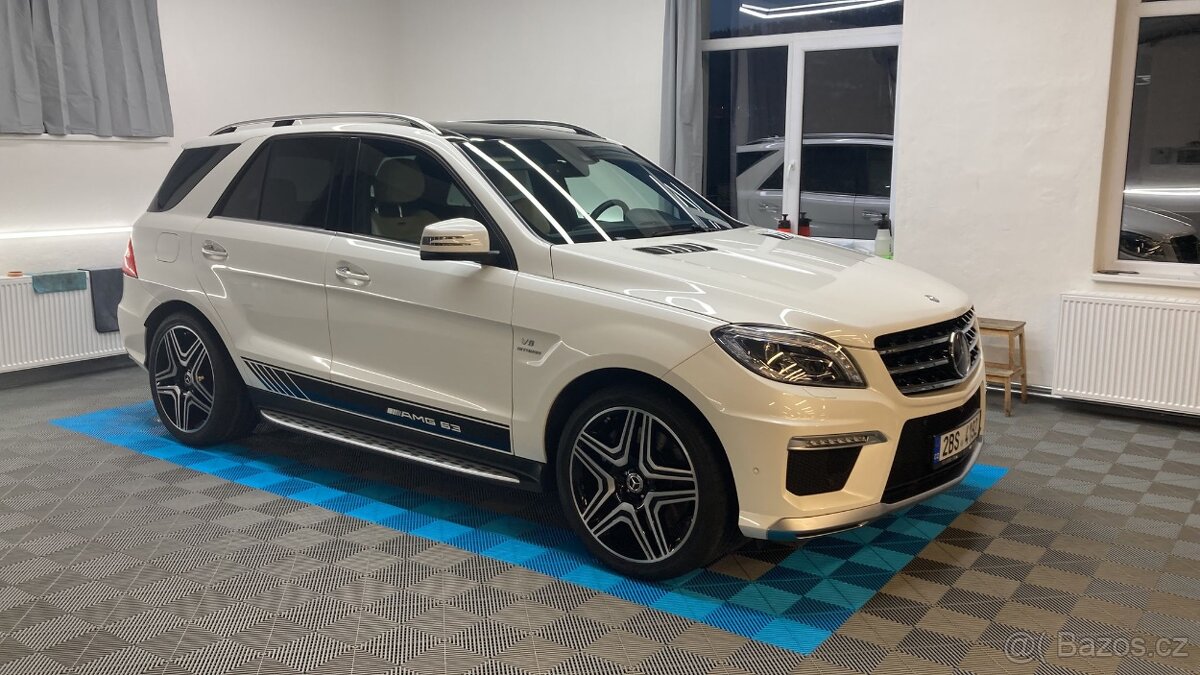Mercedes-Benz ML 63 AMG 4M / DESIGNO / TOP VÝBAVA / CZ