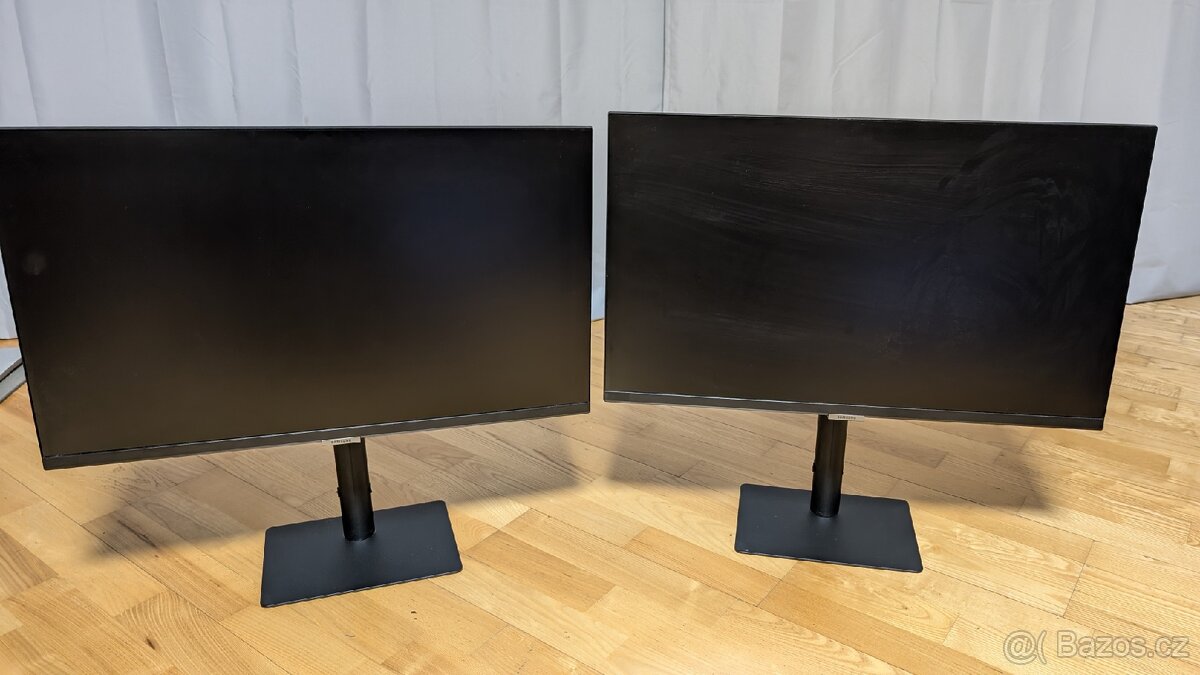 Samsung S27A600UUU x2 ( USB-C 90W )