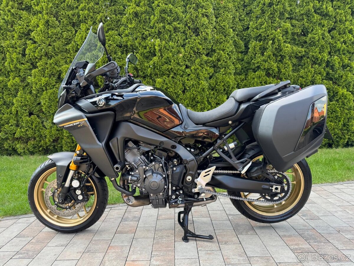 Yamaha TRACER 9 GT Midnight Black