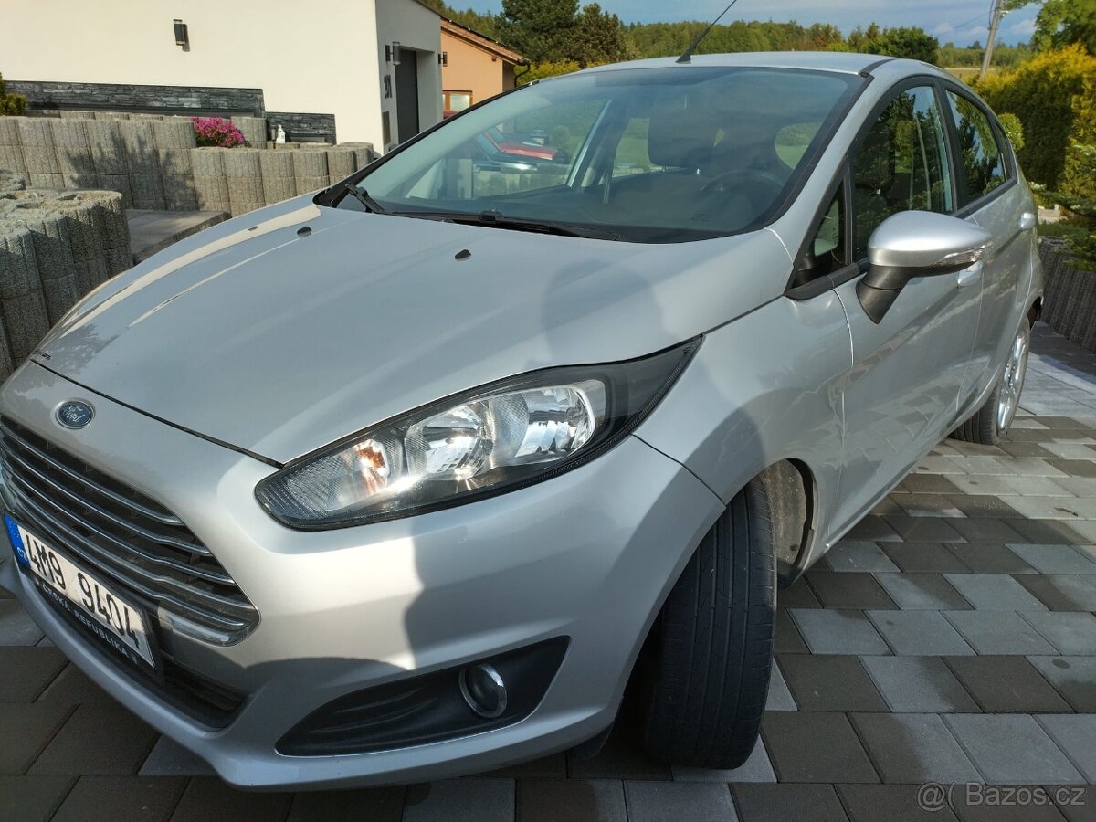 Ford Fiesta //1.25i//60kW//1MAJITEL//NOVÉ V ČR//
