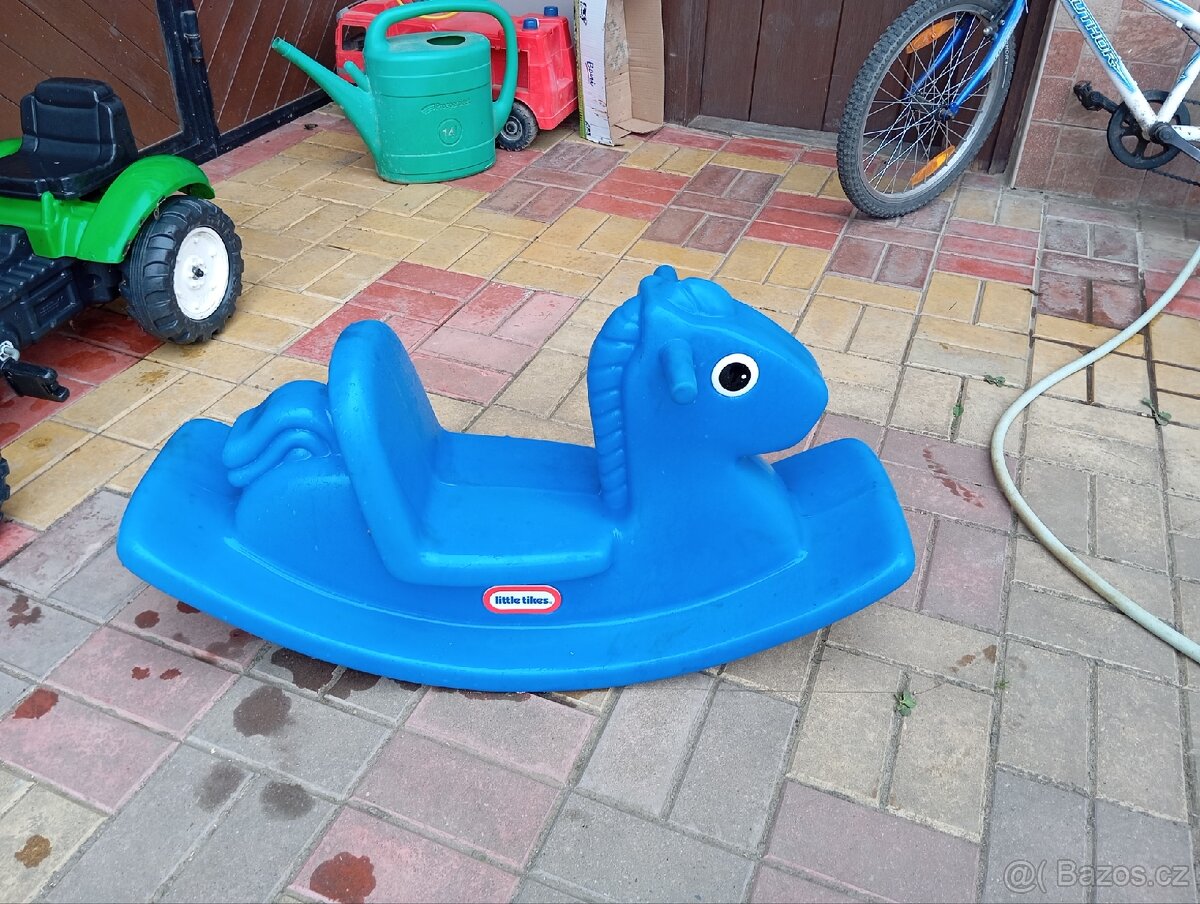 Houpací koník Little Tikes