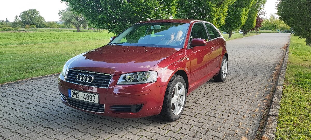 Audi A3 8P , 1.6 , 75kW , BGU , 2005 ,vínová metal