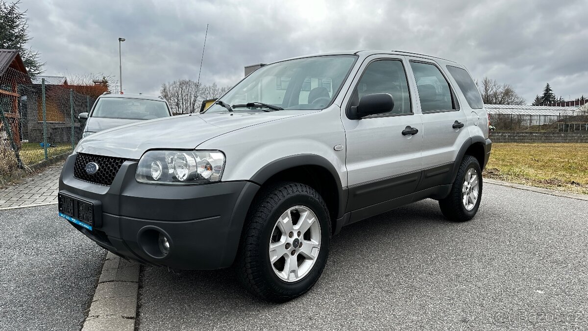 FORD MAVERICK 2.3i 4x4 MANUÁL TAŽNÉ BEZ KOROZE