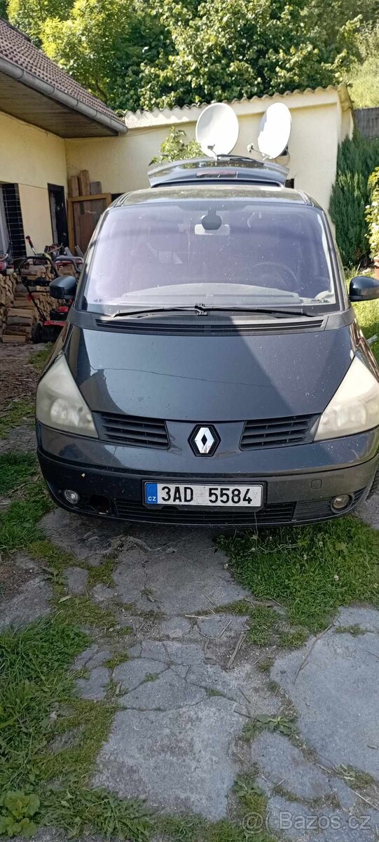 prodám Renault Espace IV 2,2 cdi r.v. 2005 na náhradní díly