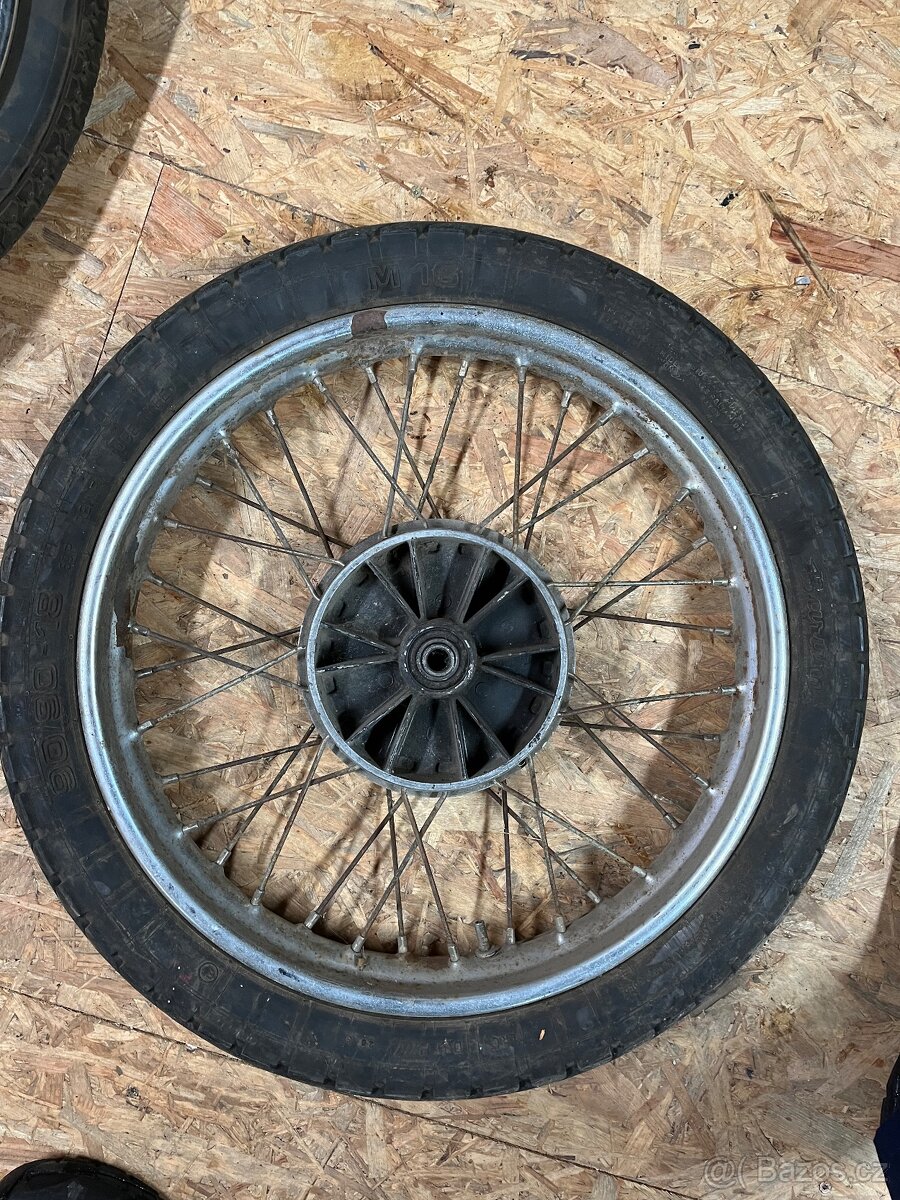 Kolo originál Jawa nebo Čz 90/90-18