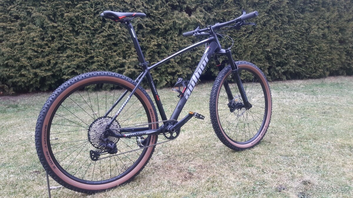 Nové Author Vision 29 ,,L", 1x12, XT, SLX