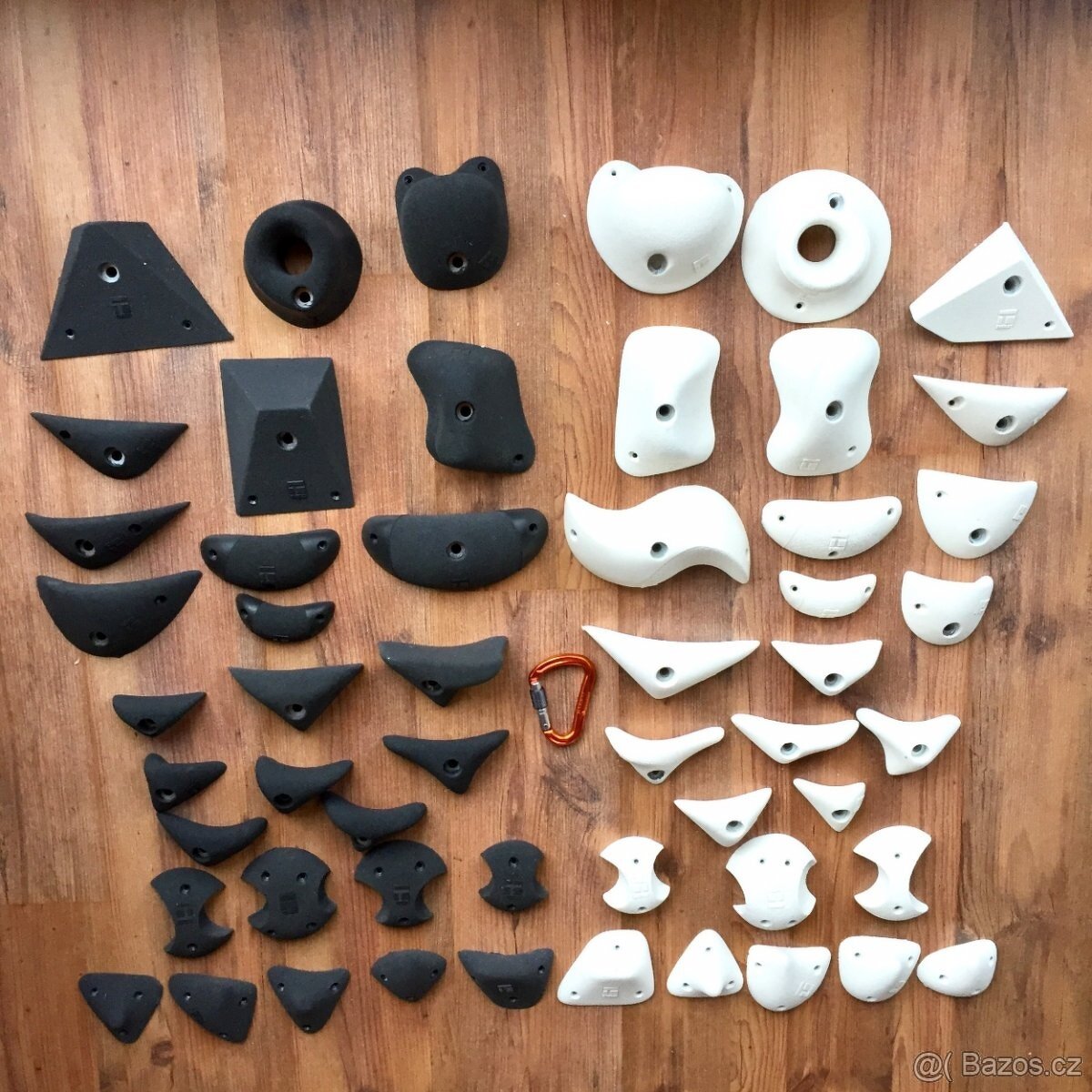 Nové lezecké chyty THEREX Board Set 54 kusů