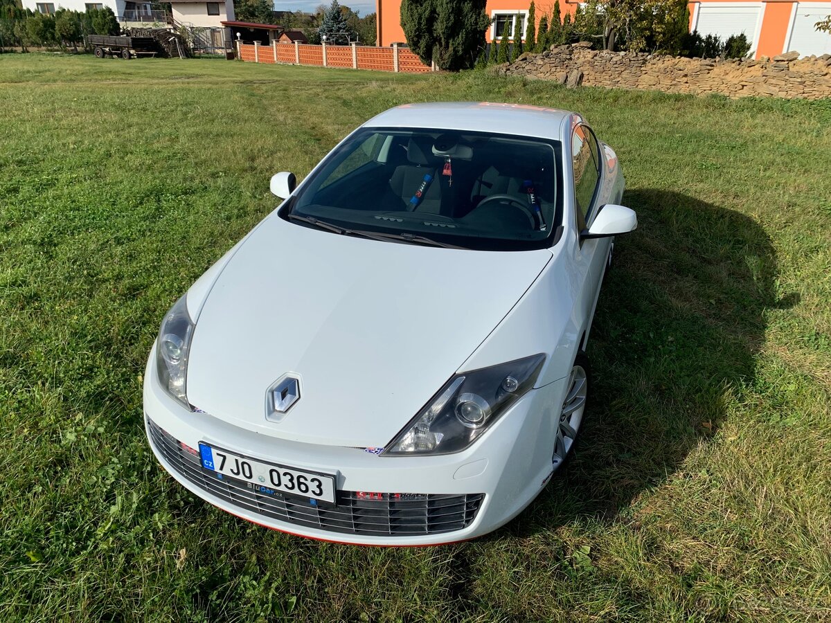 Renault Laguna Coupe 2.0 dCi, 110 kW