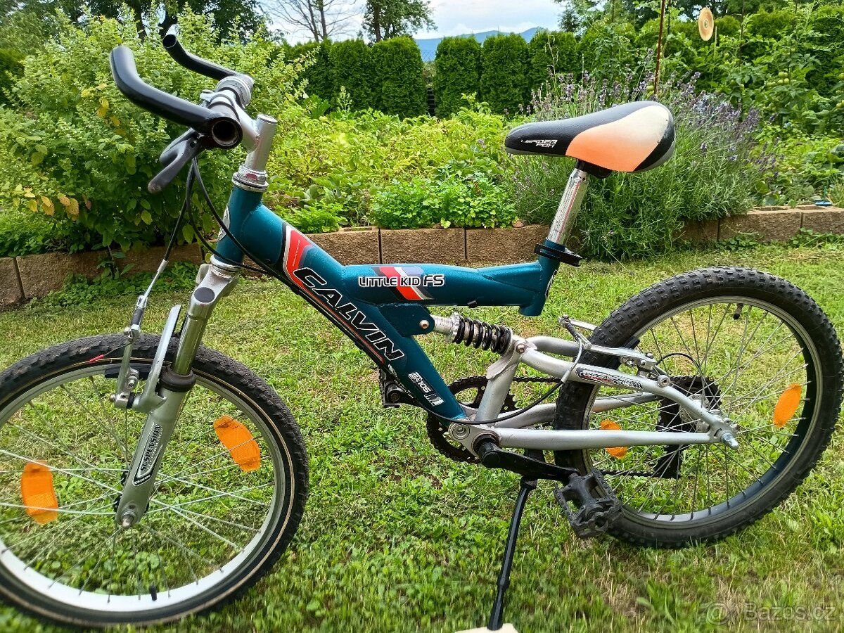 Celoodpružené dětské horské kolo 20´+ koloběžka + helma