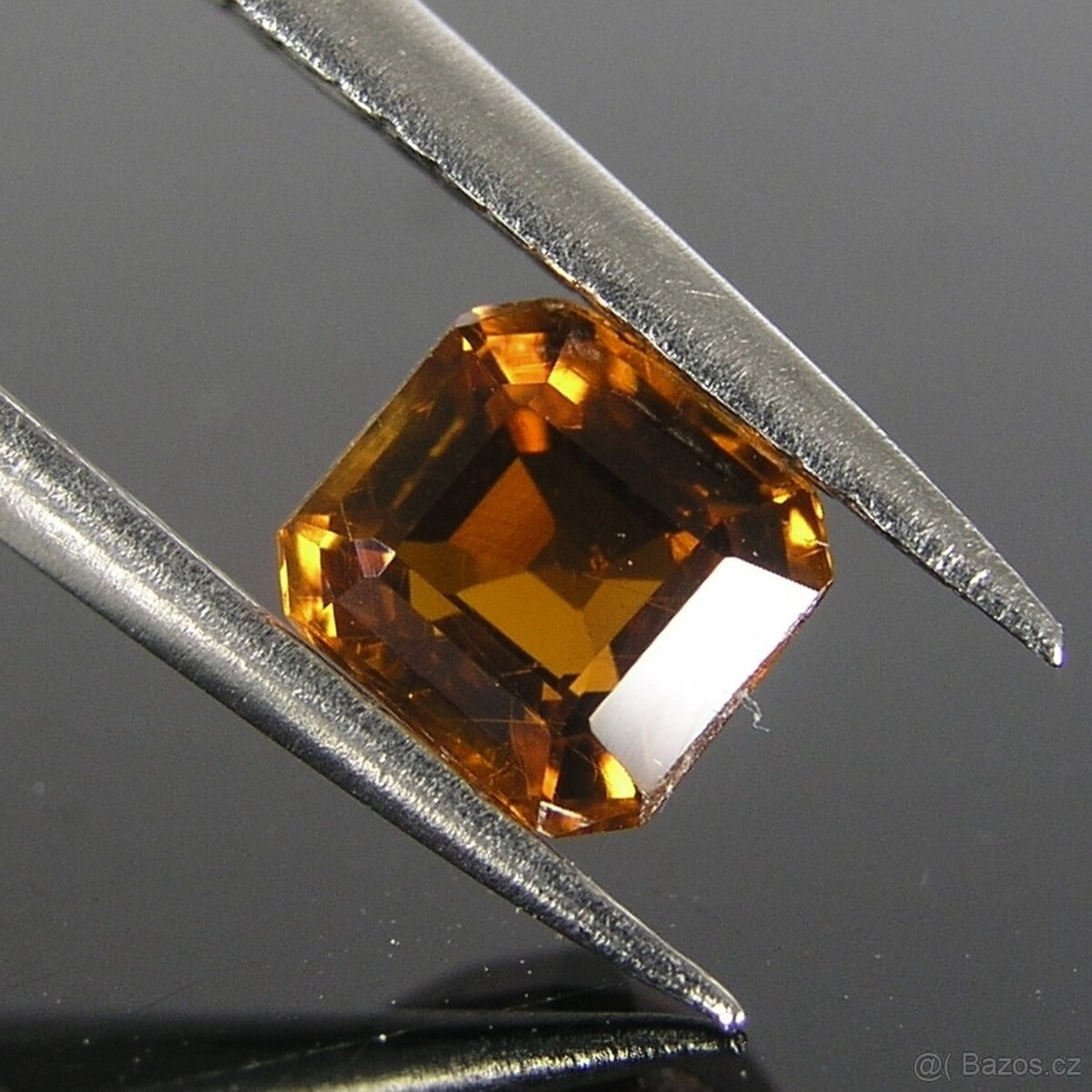 Turmalín-octagon-0,60 ct.