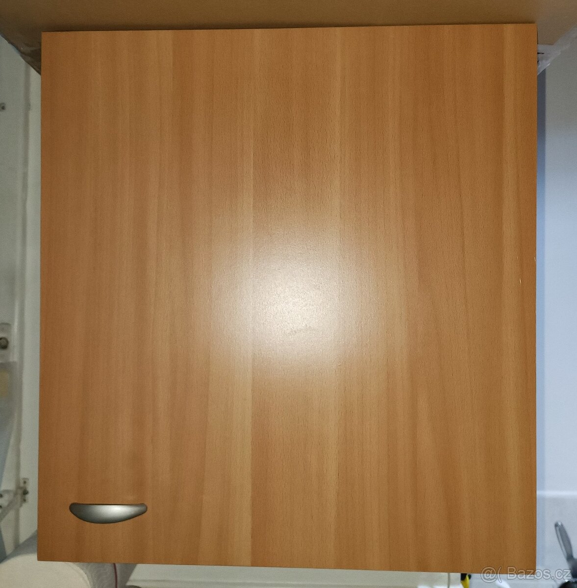 Kuchyňská horní skříňka závěsná skříň