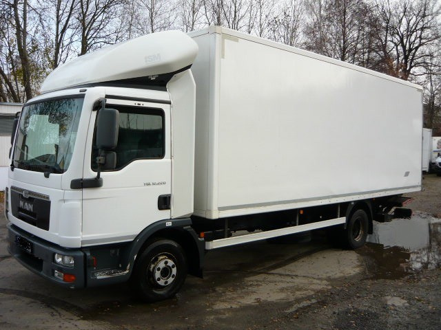 MAN TGL 12.220 CHLAĎÁK+ČELO AUTOMAT