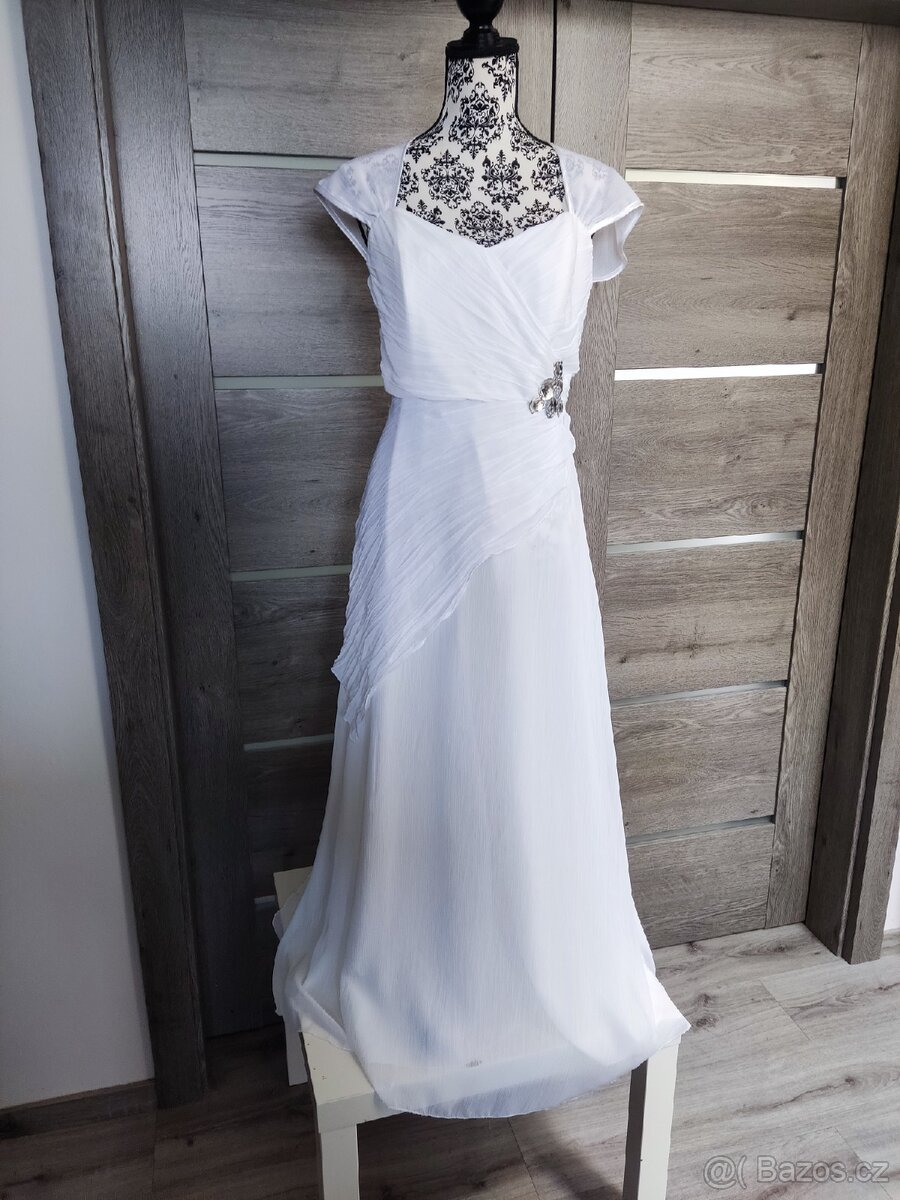 Lehoučké svatební šaty vel.44