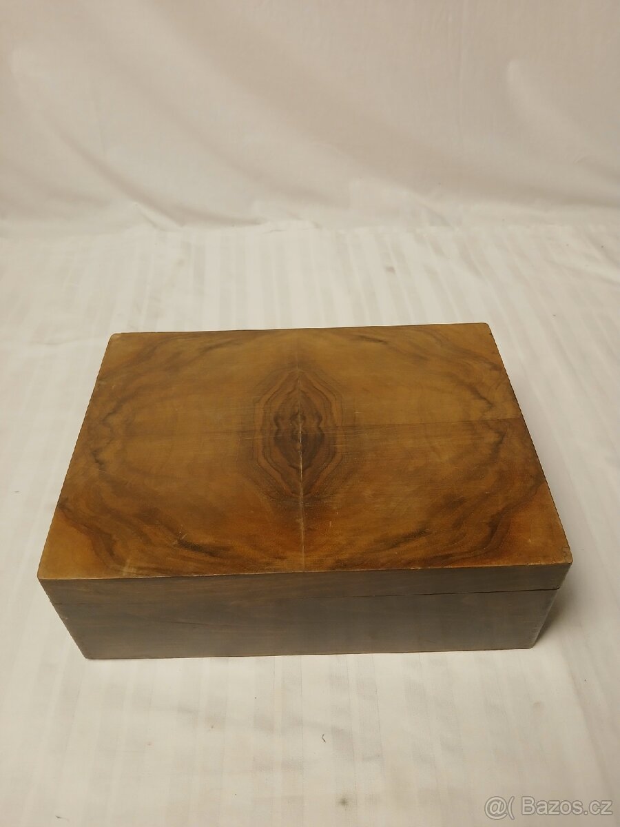 Starožitná reklamní bedna Oetker