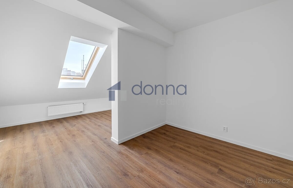 Pronájem bytu 1+1, 40m², ul. Na Mokřině, Praha 3 - Žižkov, z