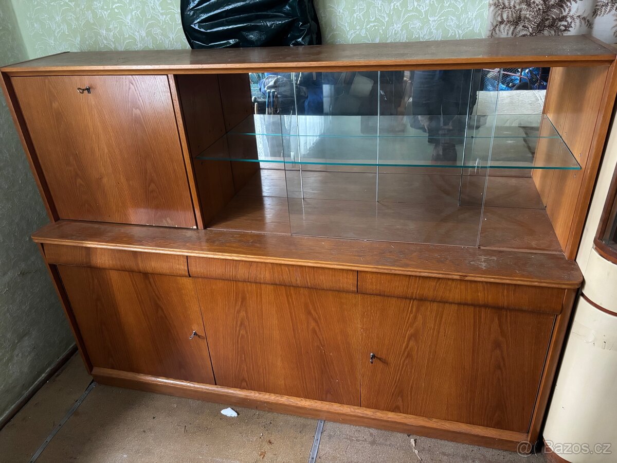 Retro obývací stěna INTERIER