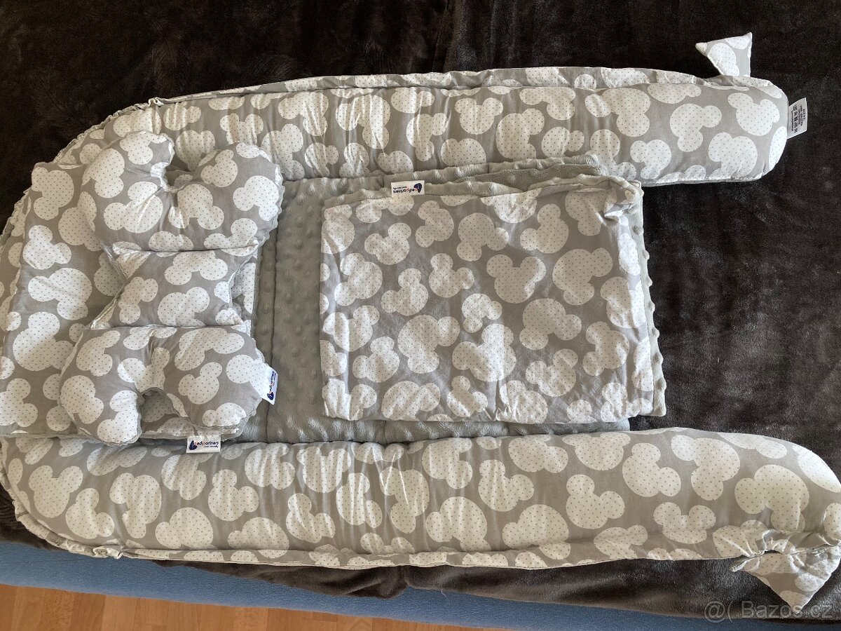 Hnízdo do postýlky