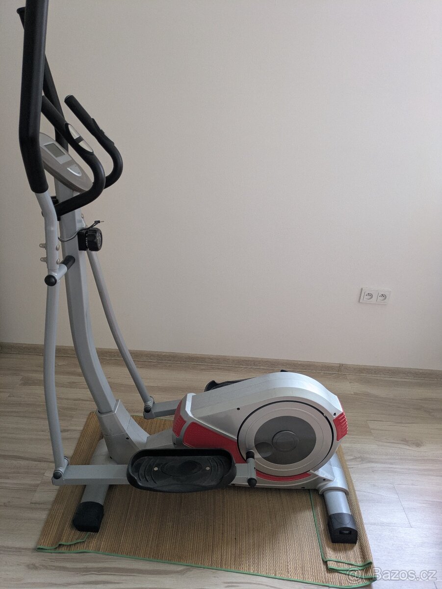 Crossový trenažér