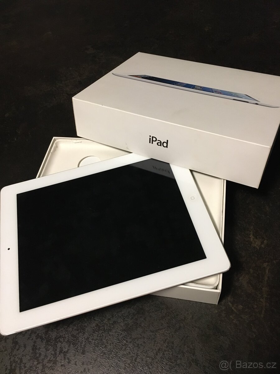 iPad 16GB, bílý, model A 1458