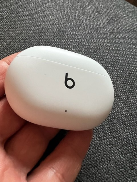 Apple slúchadlá Beats Studio Buds BIELE /SUPER CENA/