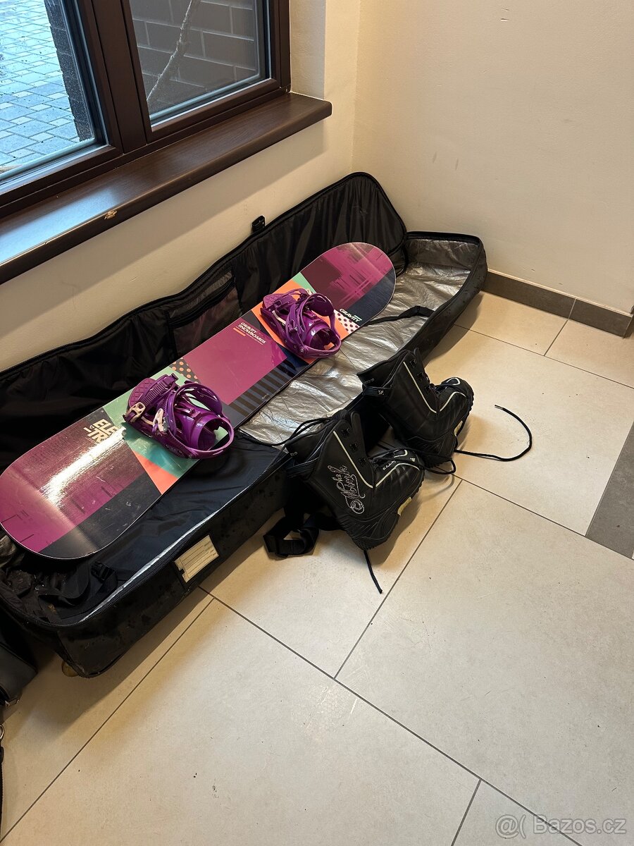 Snowboard + boty