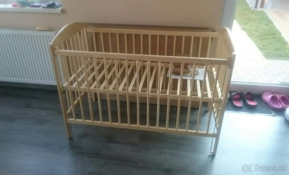 Dětská postýlka