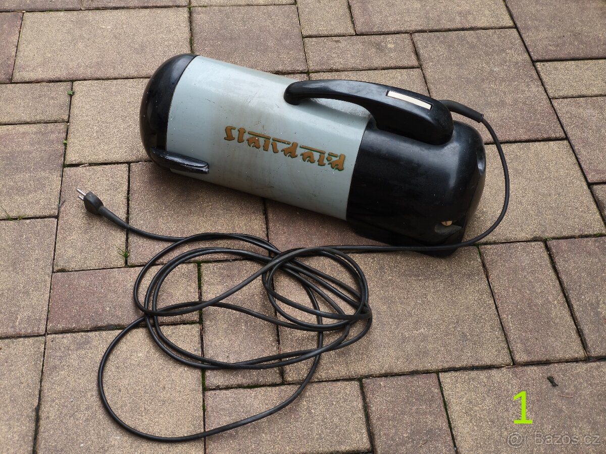Retro vysavače Elektro-Praga STANDARD
