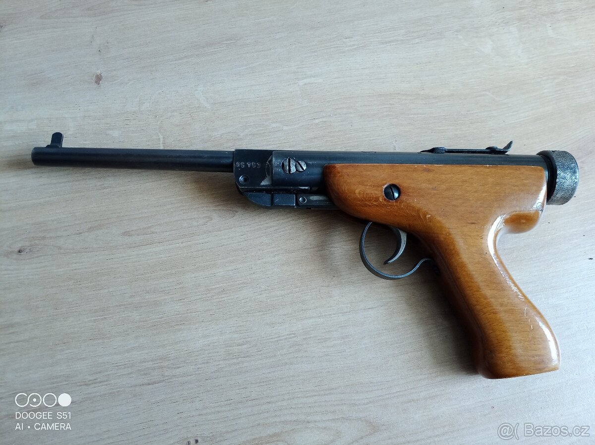 Vzduchová pistole Slavia ZVP 60.leta