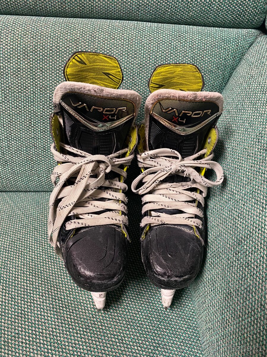 Bauer Vapor X4 Jr, vel. 3,5