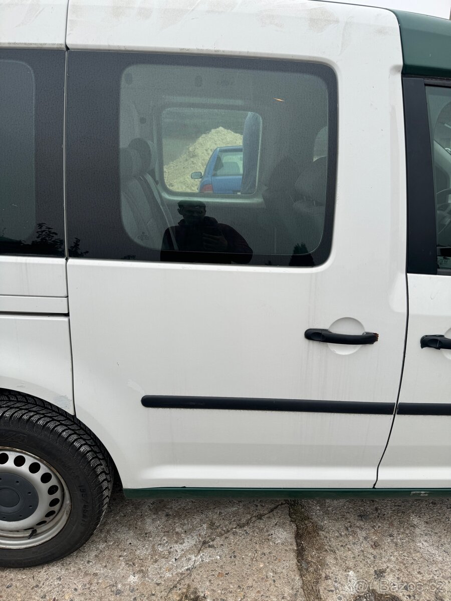 PZ šoupací dveře VW Caddy