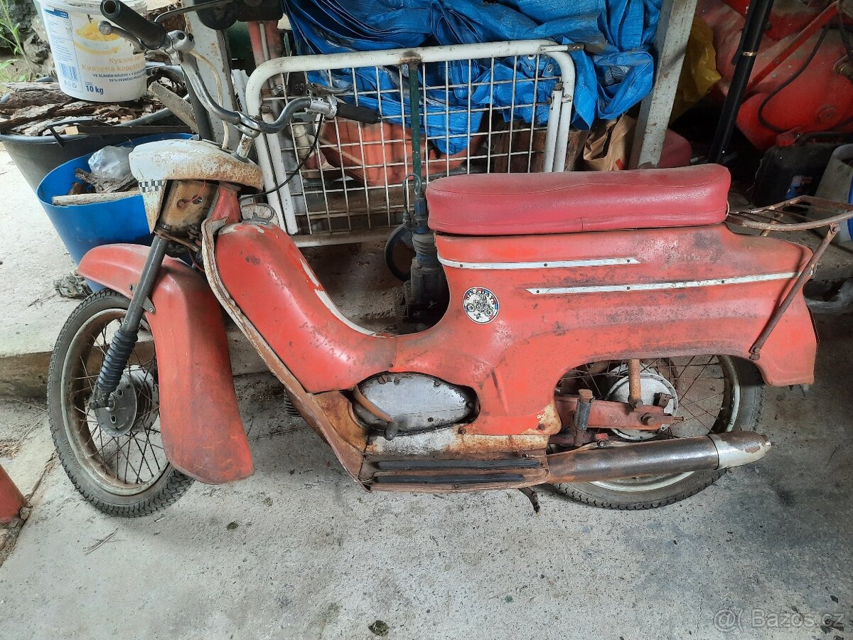 Jawa pionýr 20 05 s TP a SPZ