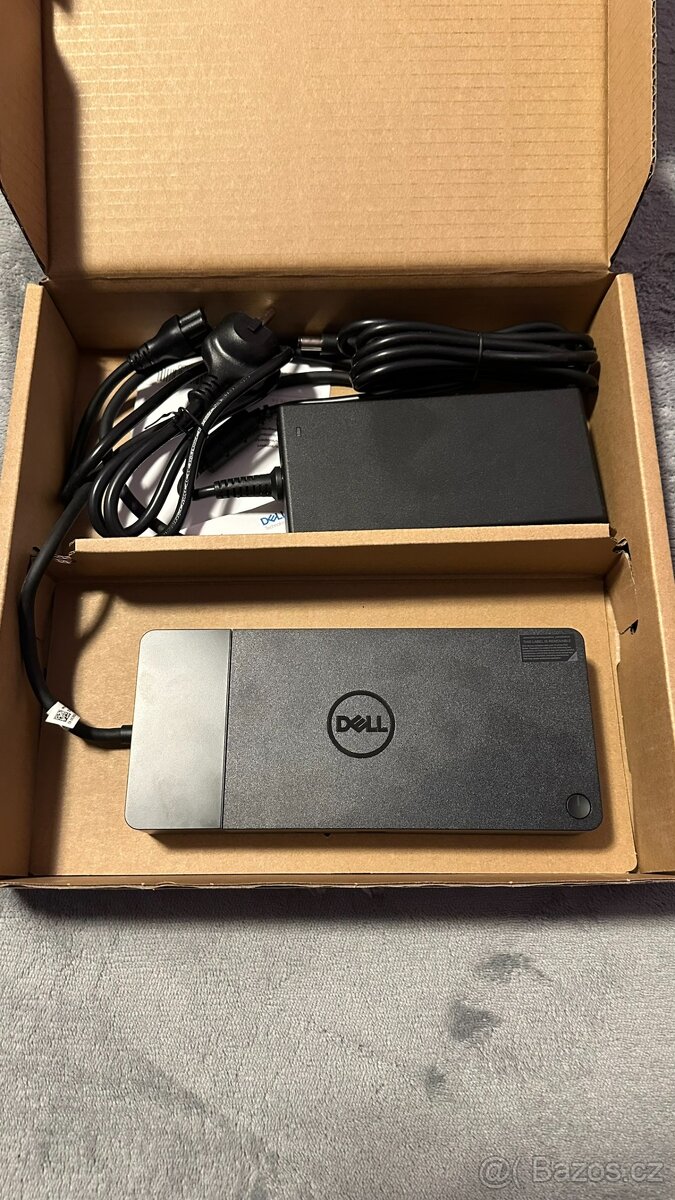 Dokovací stanice DELL WD22TB4