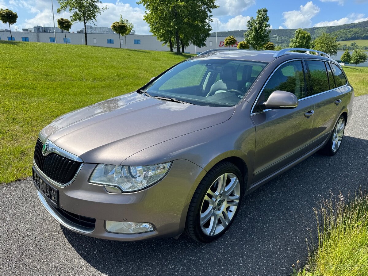 ŠKODA SUPERB II 2.0 TDI COMBI/125 kW/ZÁRUKA/LETNÍ SLEVA