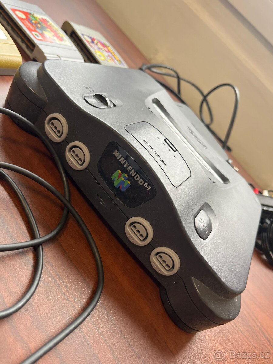 Nintendo 64 + hry