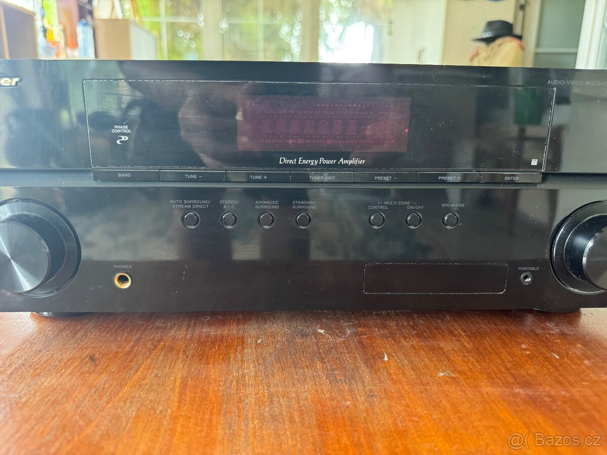 Prodám zesilovač Pioneer