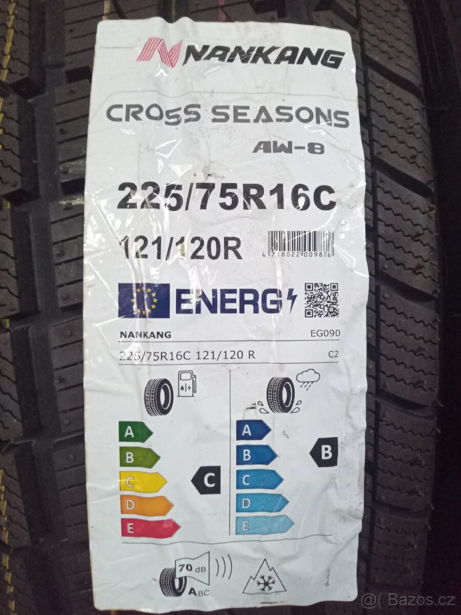 225/75 R16C 121/120 R celoroční