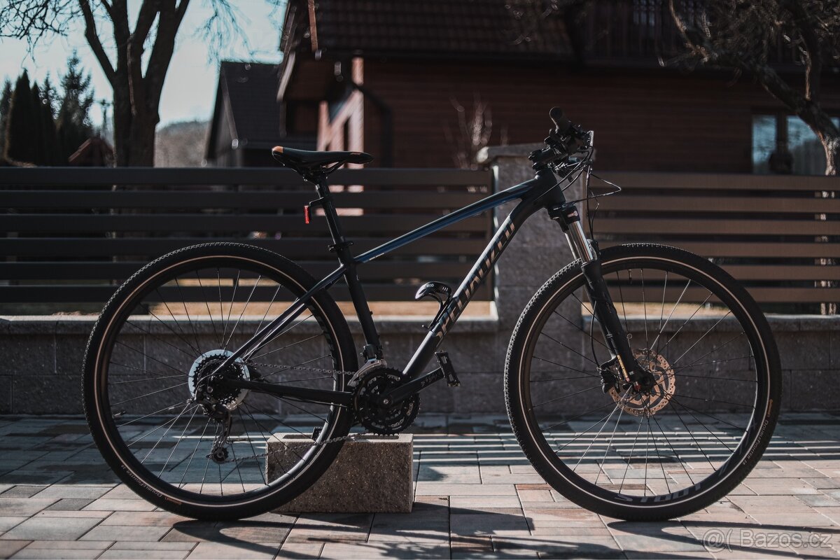 specialized rockhopper 29 velikost M