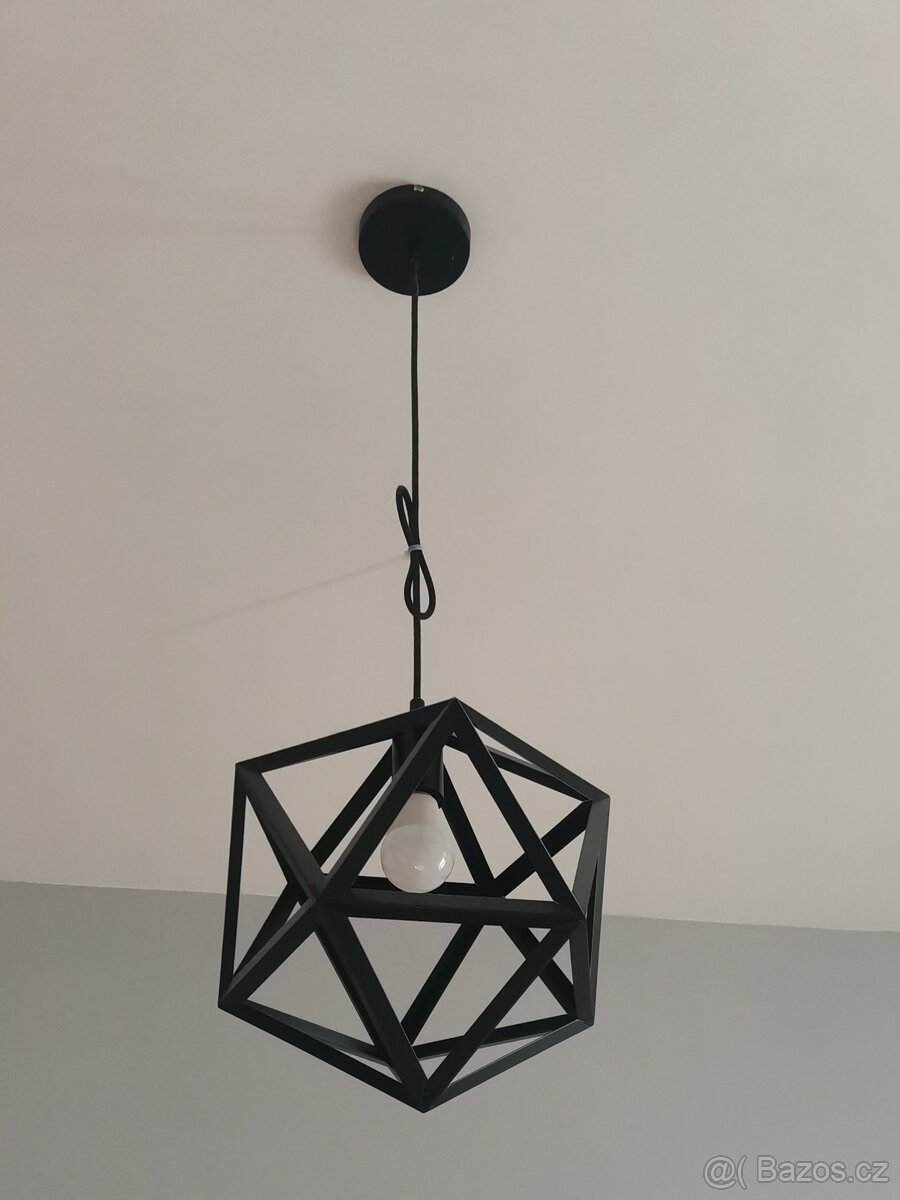 Prodám krásný Moderní lustr