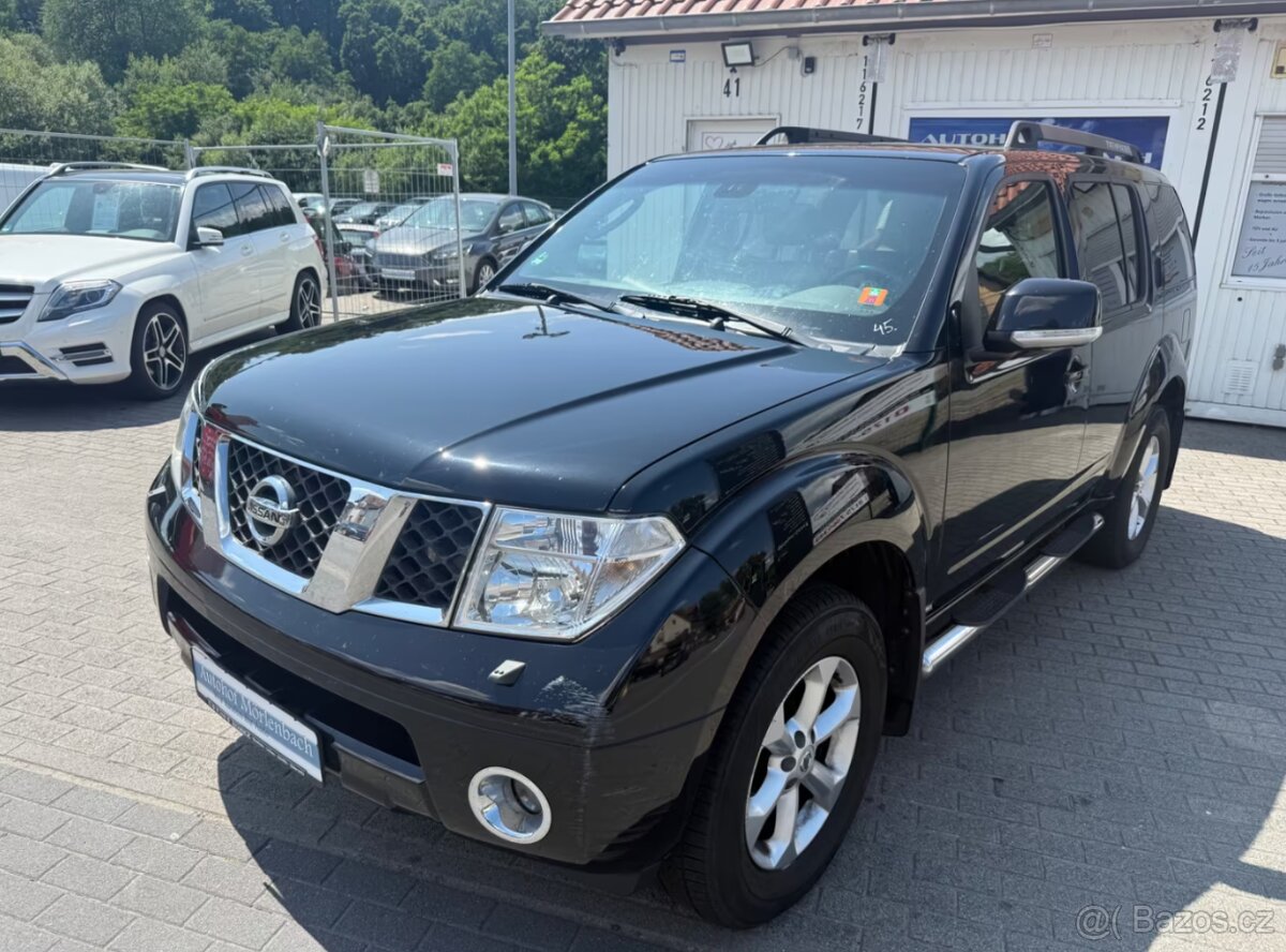 Nissan Pathfinder 2.5 dCi Comfort AUT. 126kw