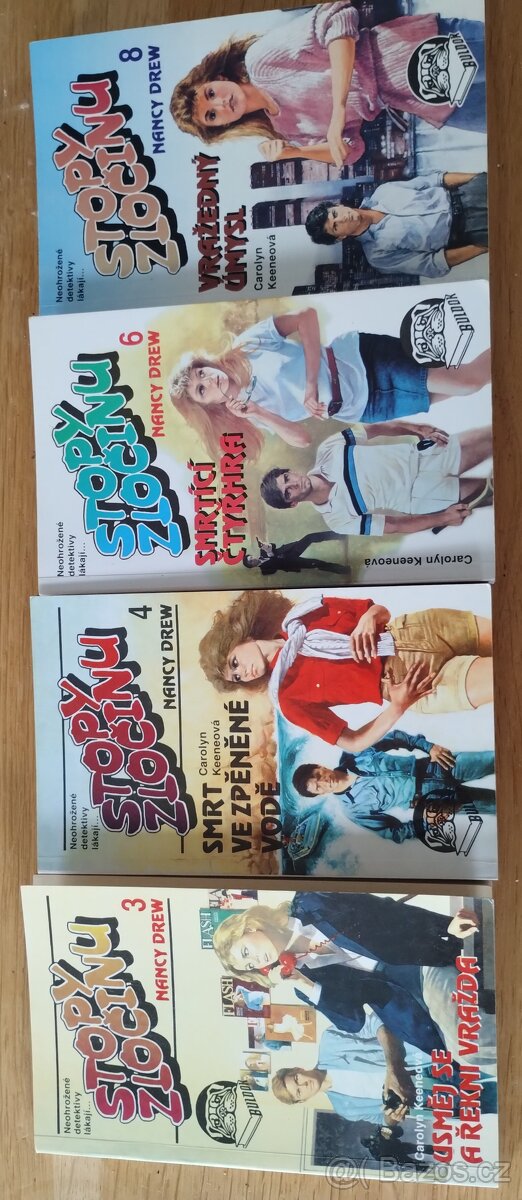 Kniha Stopy zločinu - Nancy Drew