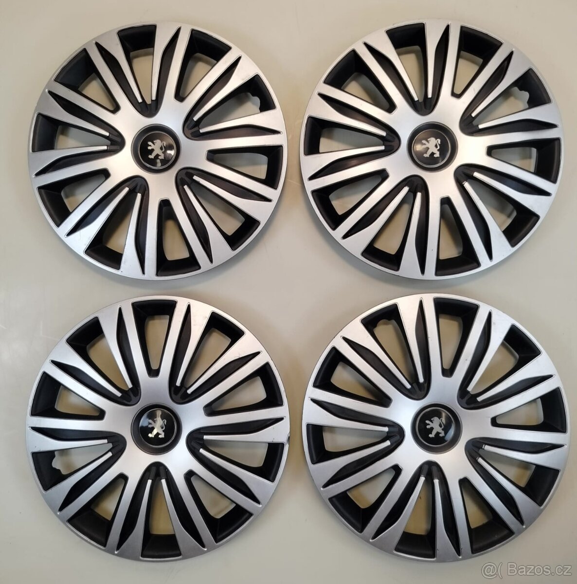 Poklice Peugeot 15" 4ks