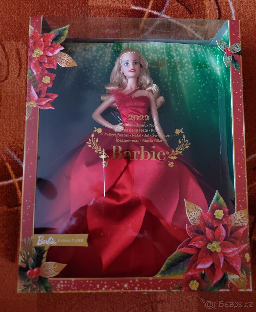 Sběratelská BARBIE Signature 2022 Holiday PANENKA HBY03