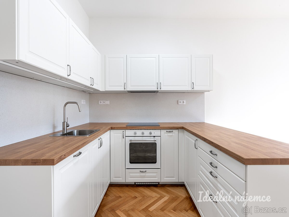 Pronájem bytu 3+kk, Komornická, Dejvice, 78 m2